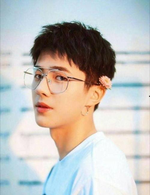 杨紫成毅导演爆料视频在线观看,独家爆料视频在线观看 第3张 杨紫成毅导演爆料视频在线观看,独家爆料视频在线观看 第3张